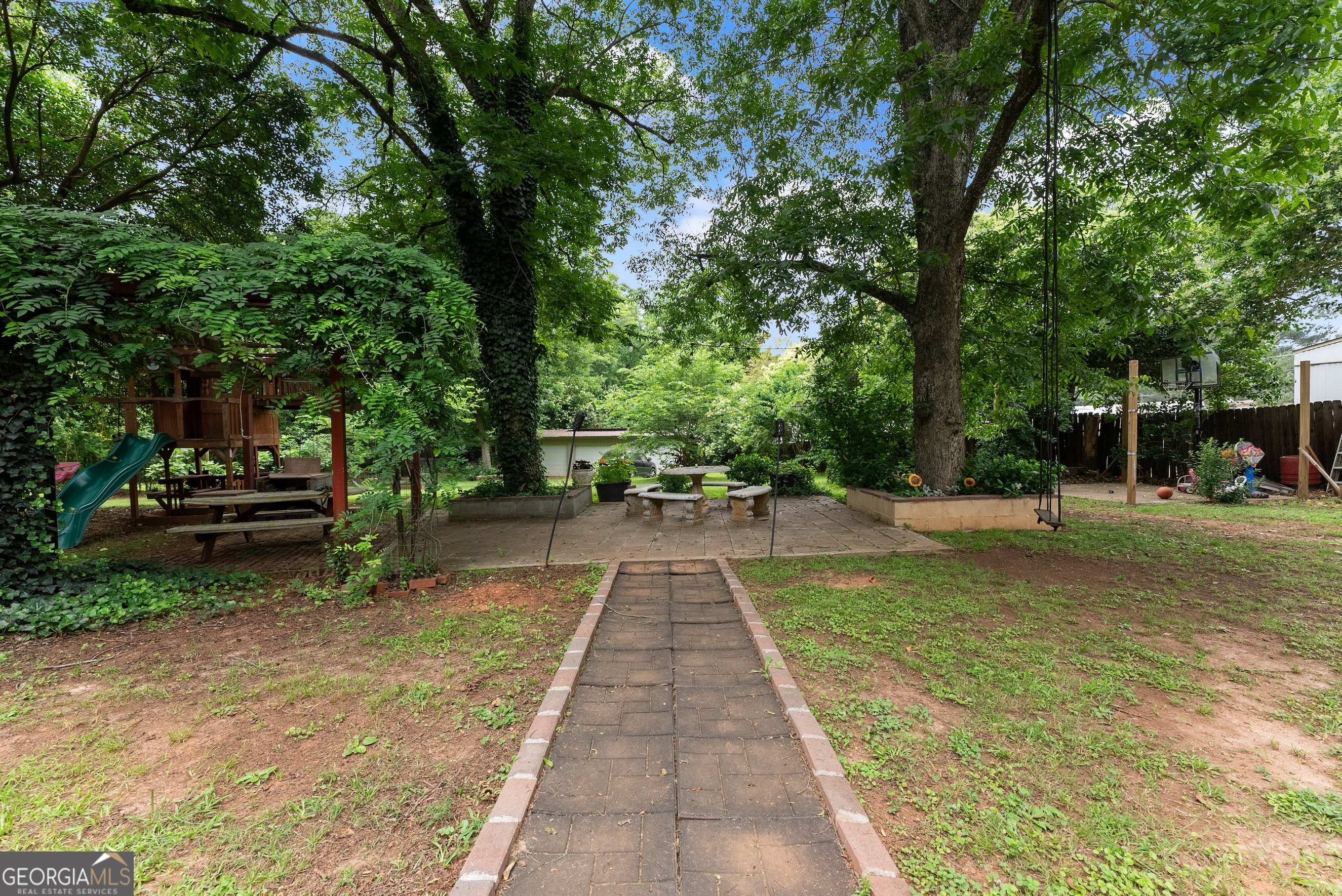 157 Glendale Heights Winterville GA 30683
