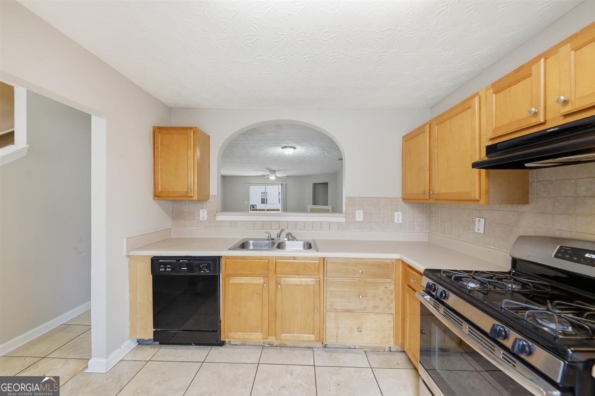 3216 Panthers Trace Decatur GA 30034