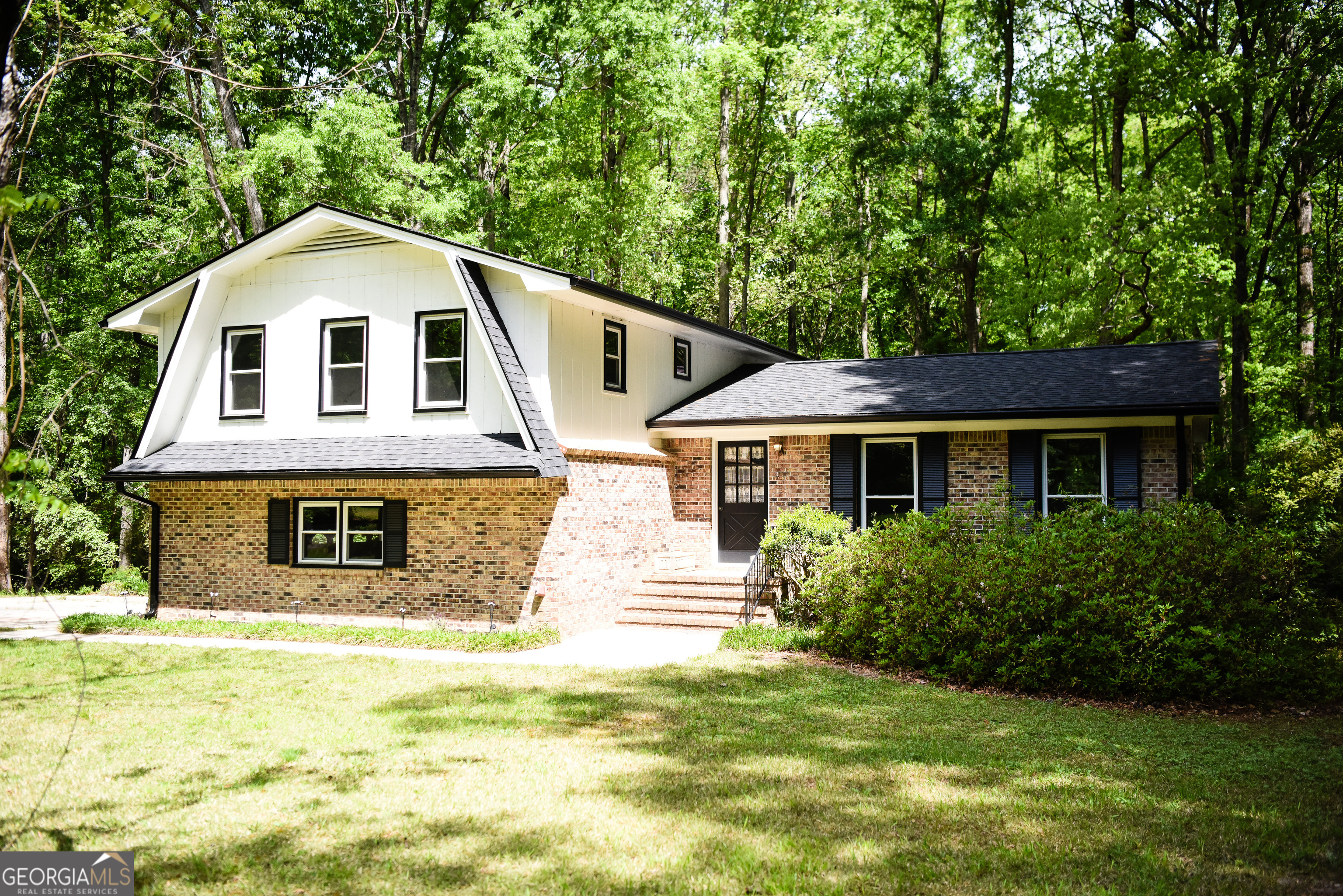 50 Frasier Drive Brooks GA 30205