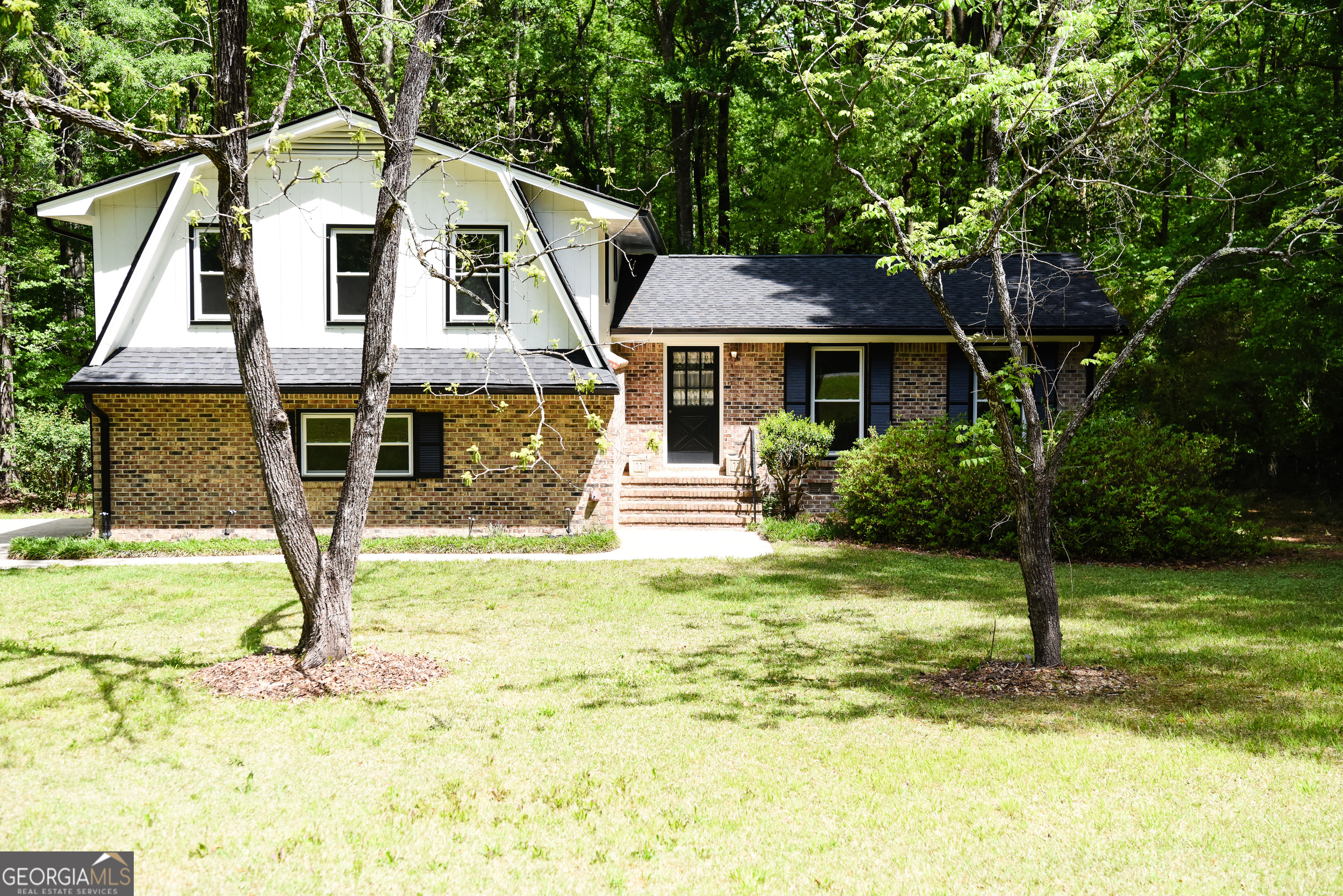 50 Frasier Drive Brooks GA 30205