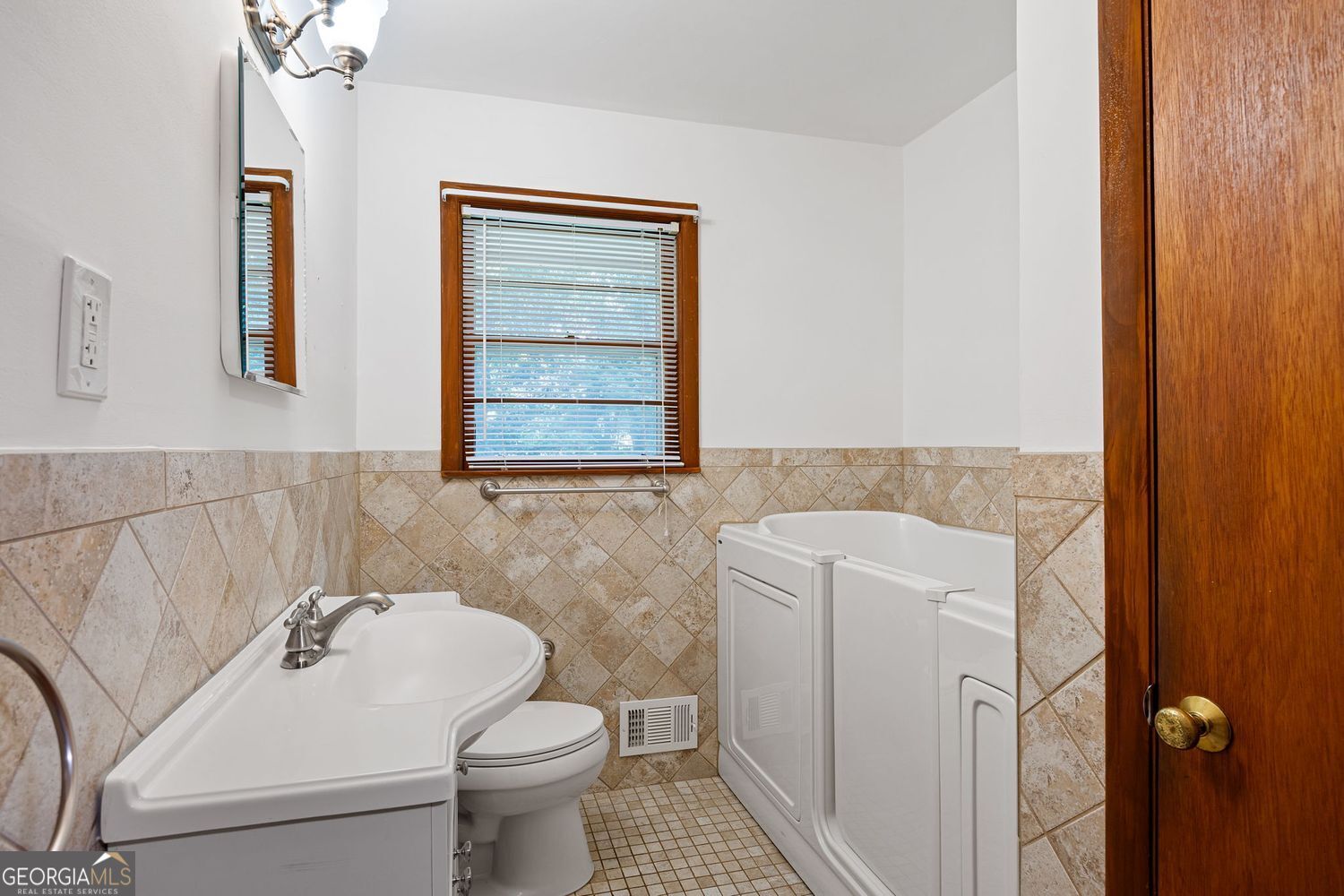 1589 Hammond Woods Circle SW Marietta GA 30008