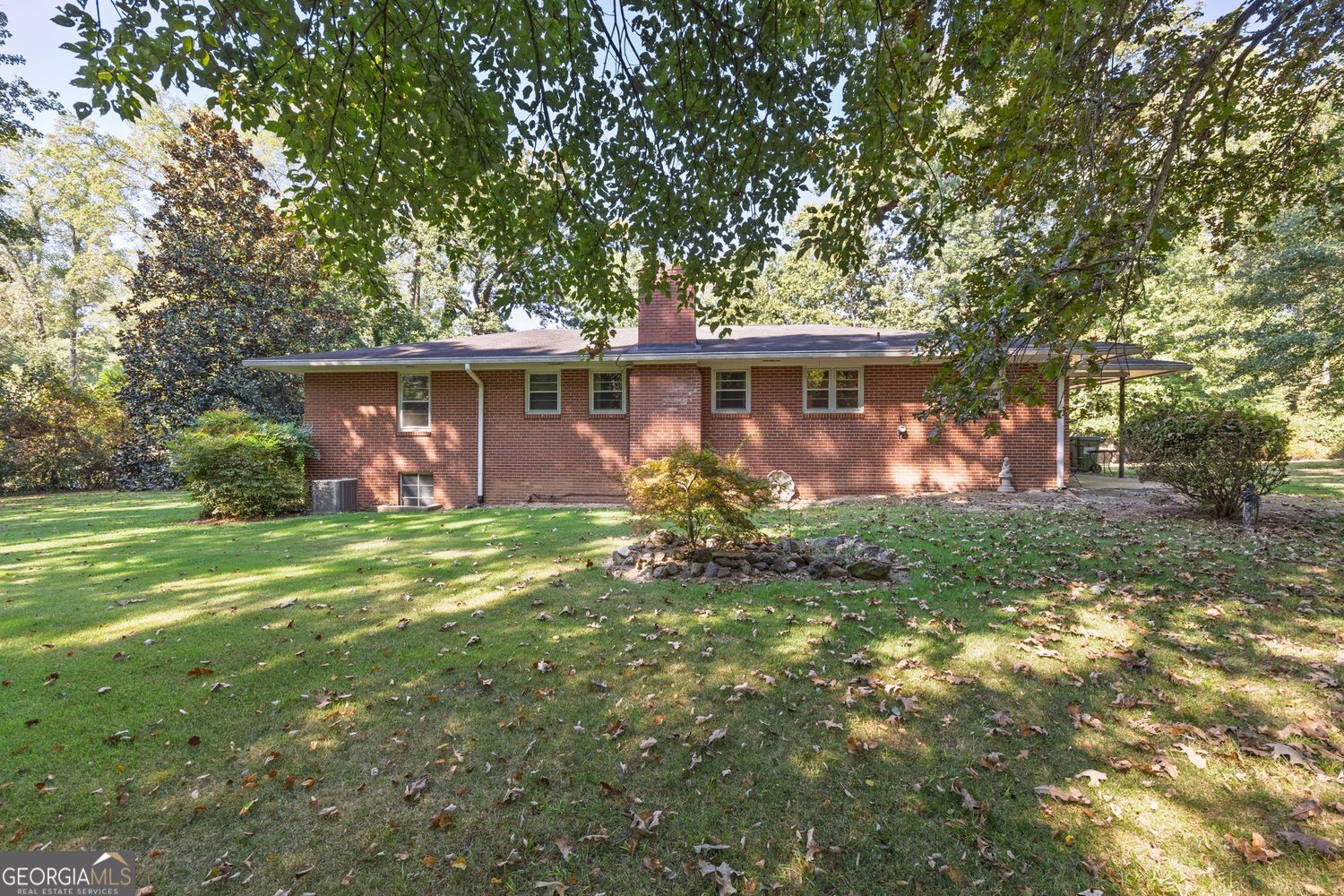 1589 Hammond Woods Circle SW Marietta GA 30008