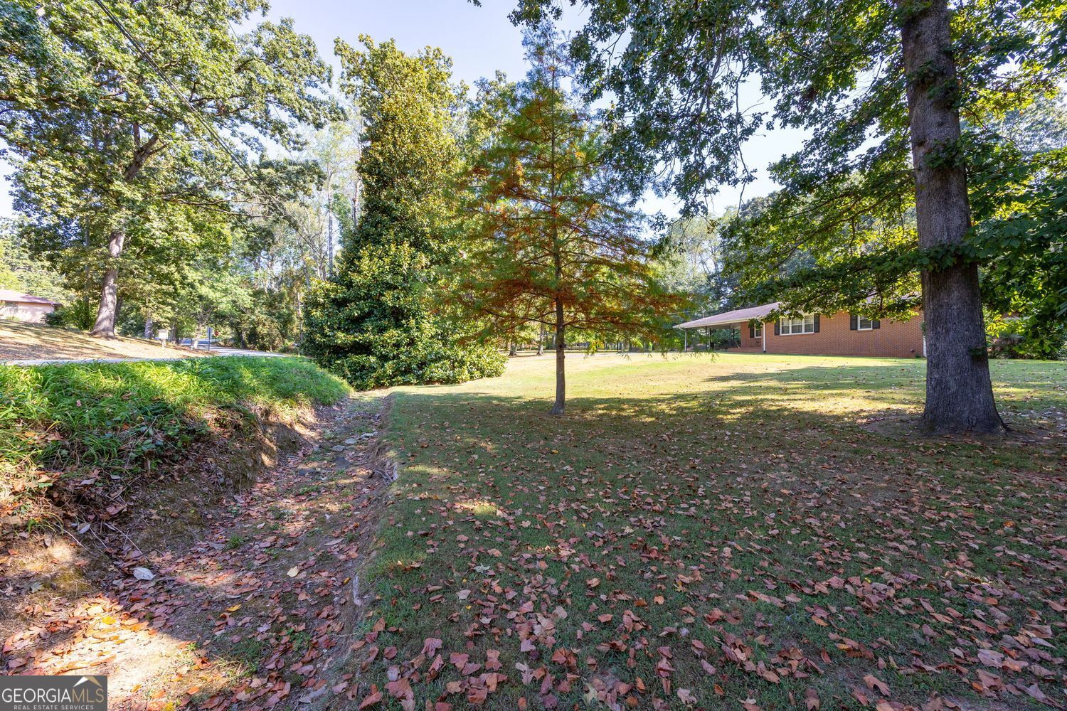 1589 Hammond Woods Circle SW Marietta GA 30008