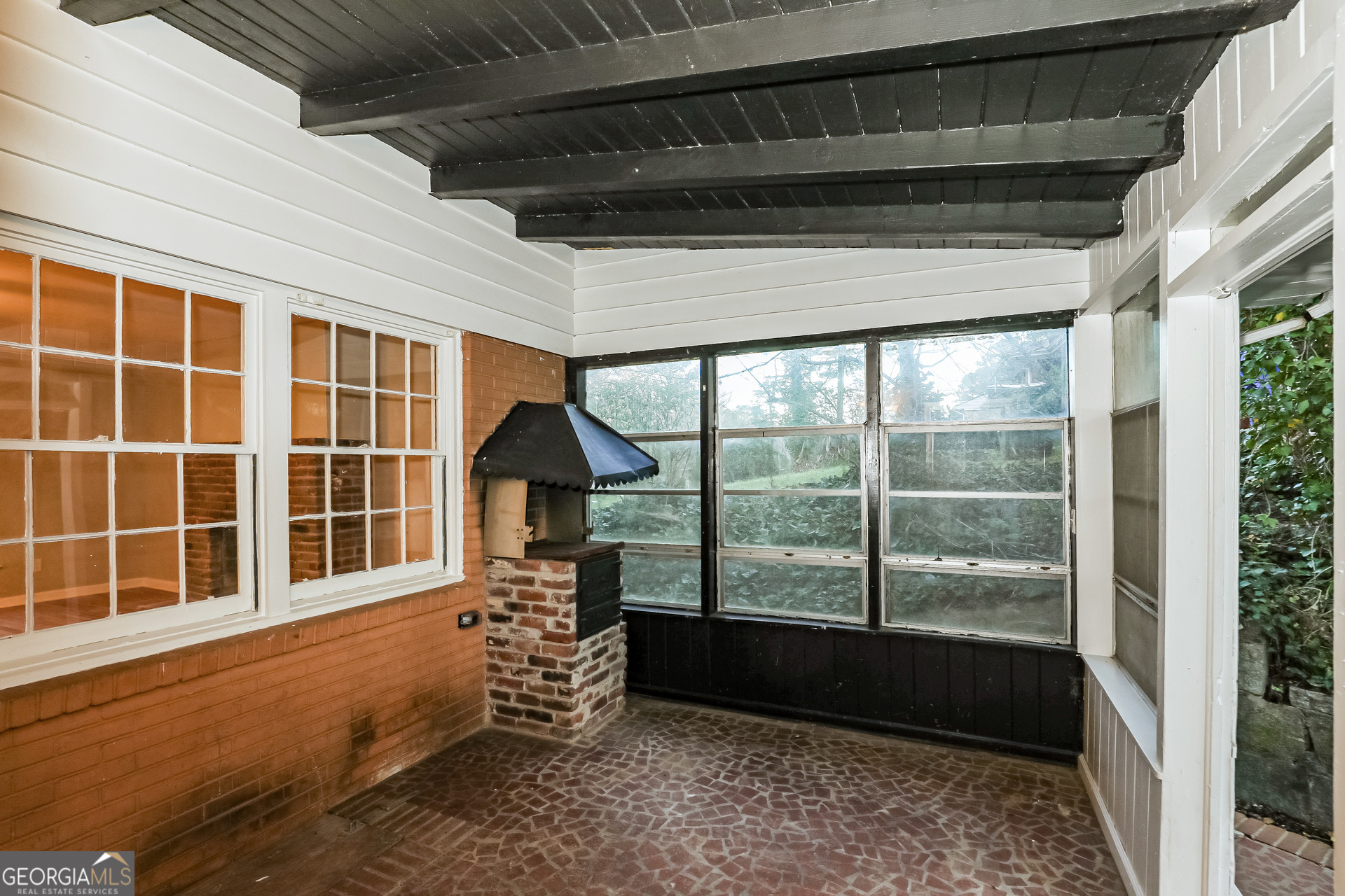 1752 Laurelwood Drive SW Atlanta GA 30311