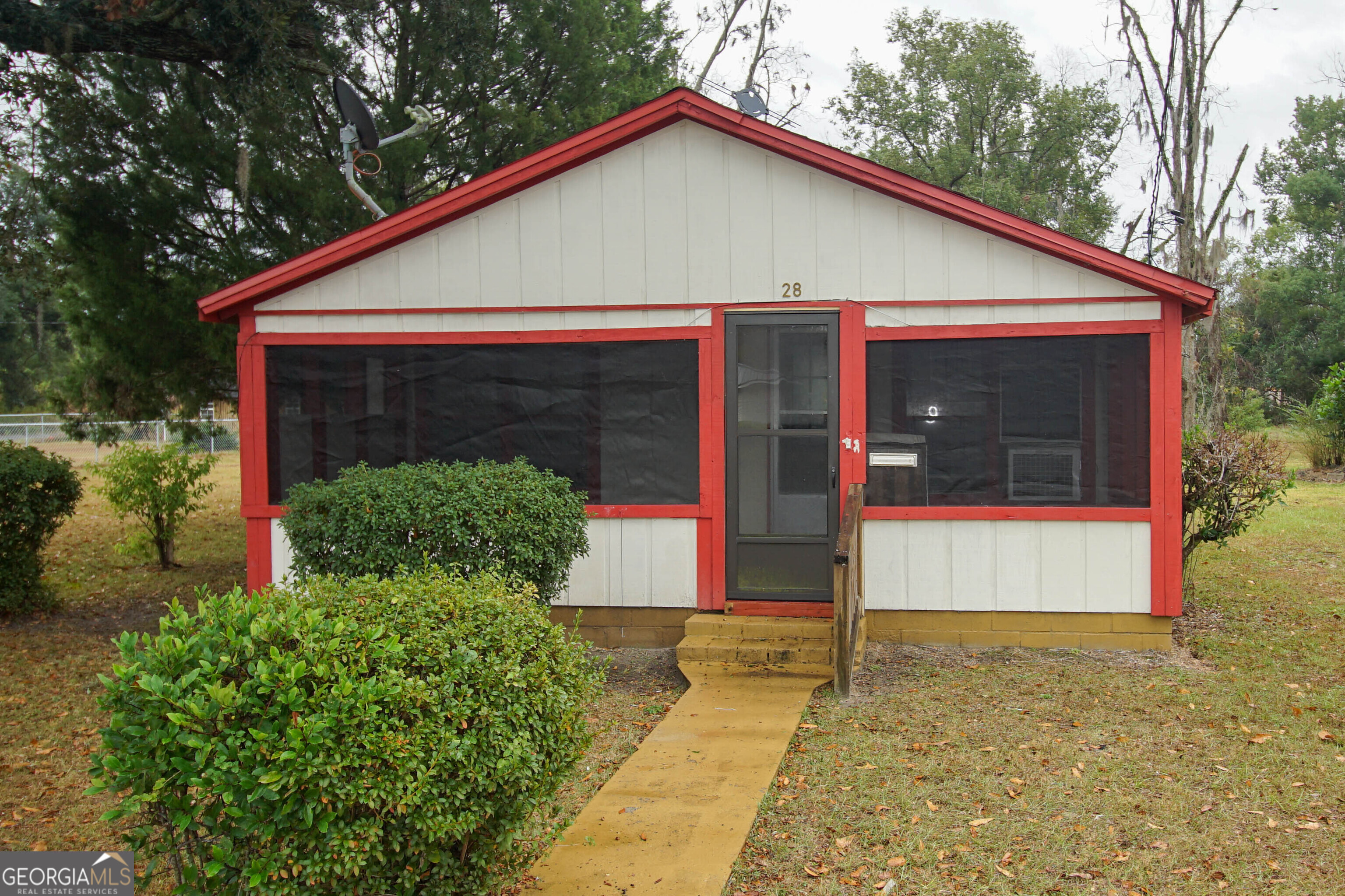 28 E Mlk Jr Avenue Lakeland GA 31635