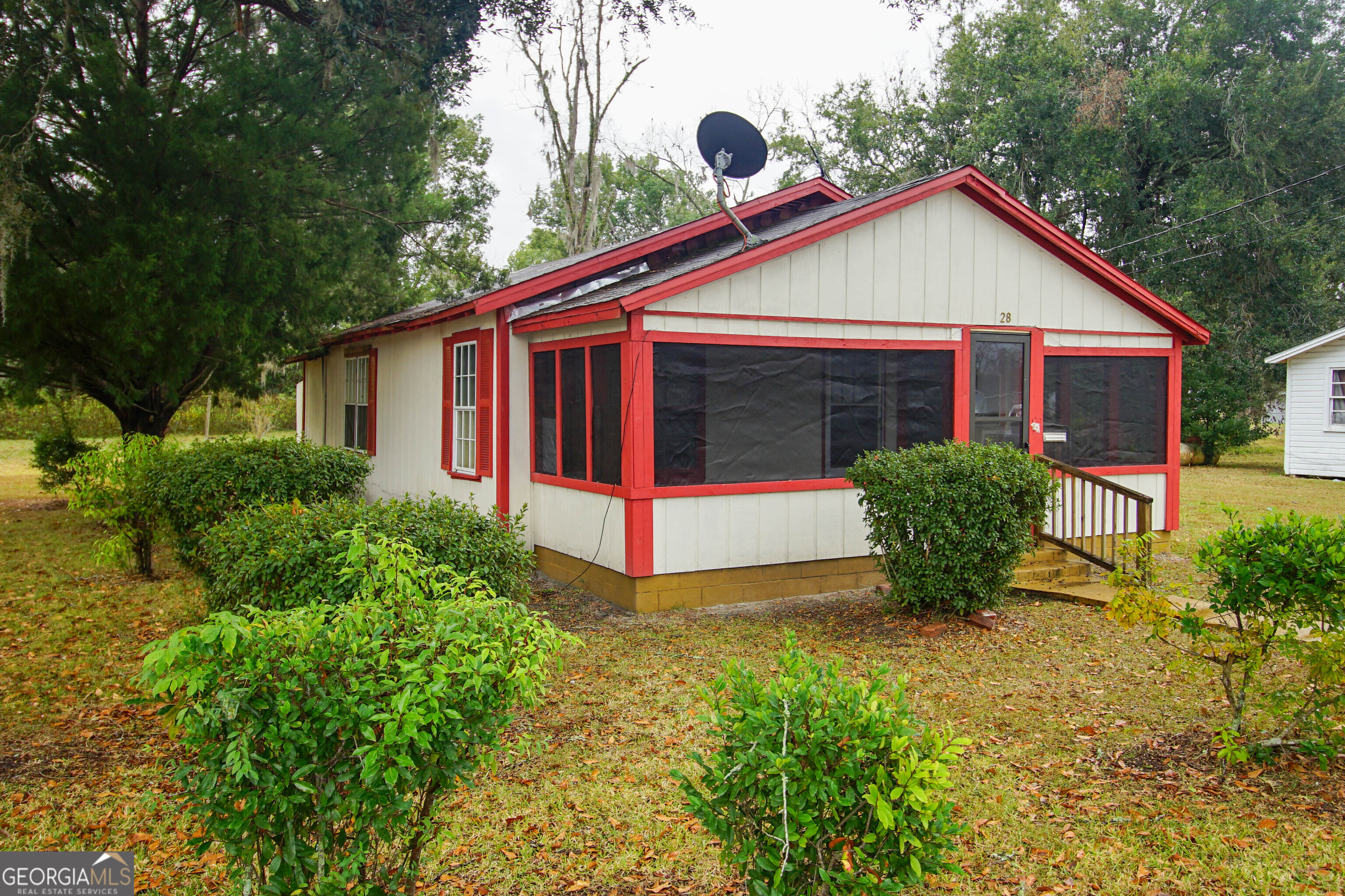 28 E Mlk Jr Avenue Lakeland GA 31635