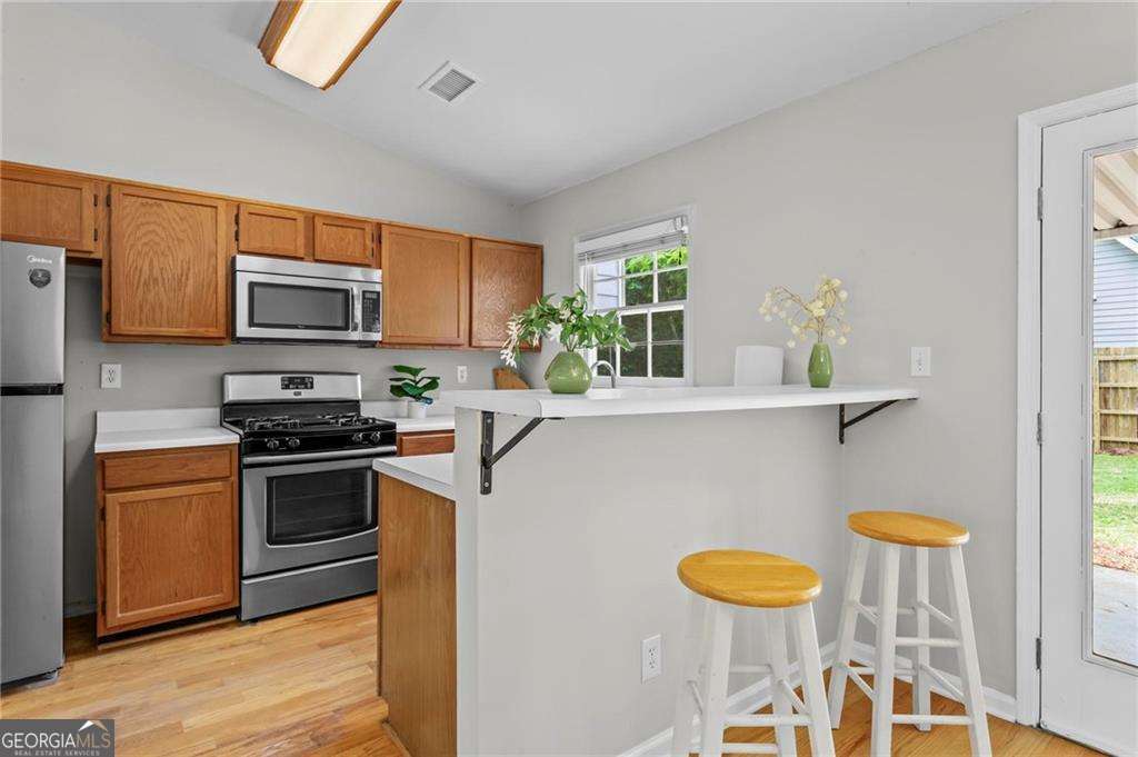 2771 Royal Bluff Decatur GA 30030