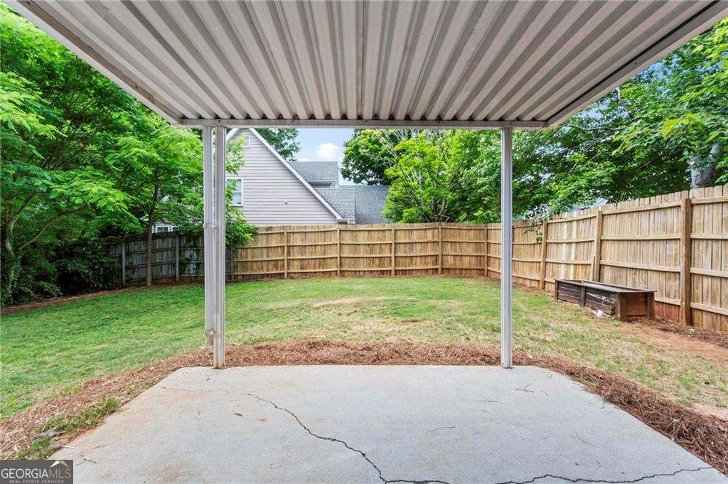 2771 Royal Bluff Decatur GA 30030