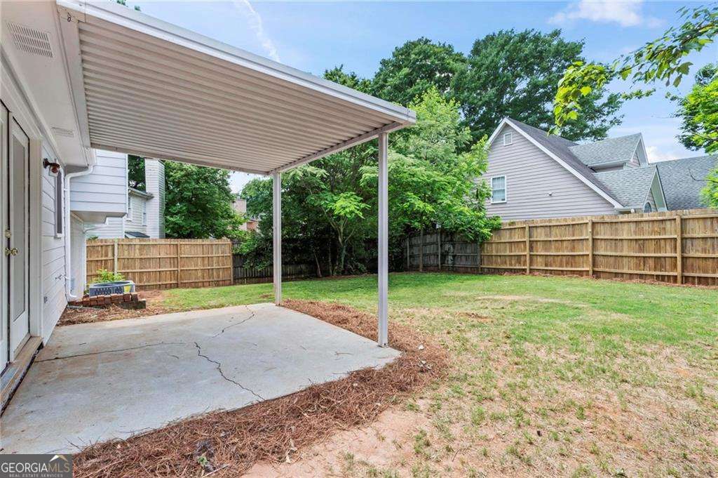 2771 Royal Bluff Decatur GA 30030