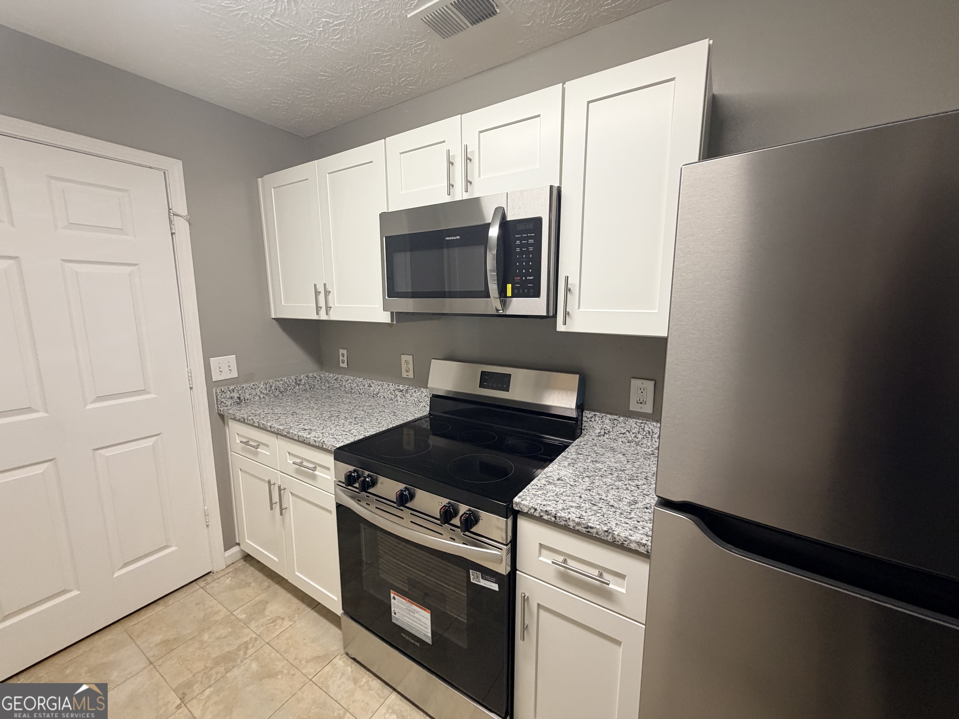 13104 Fairington Ridge Lithonia GA 30038