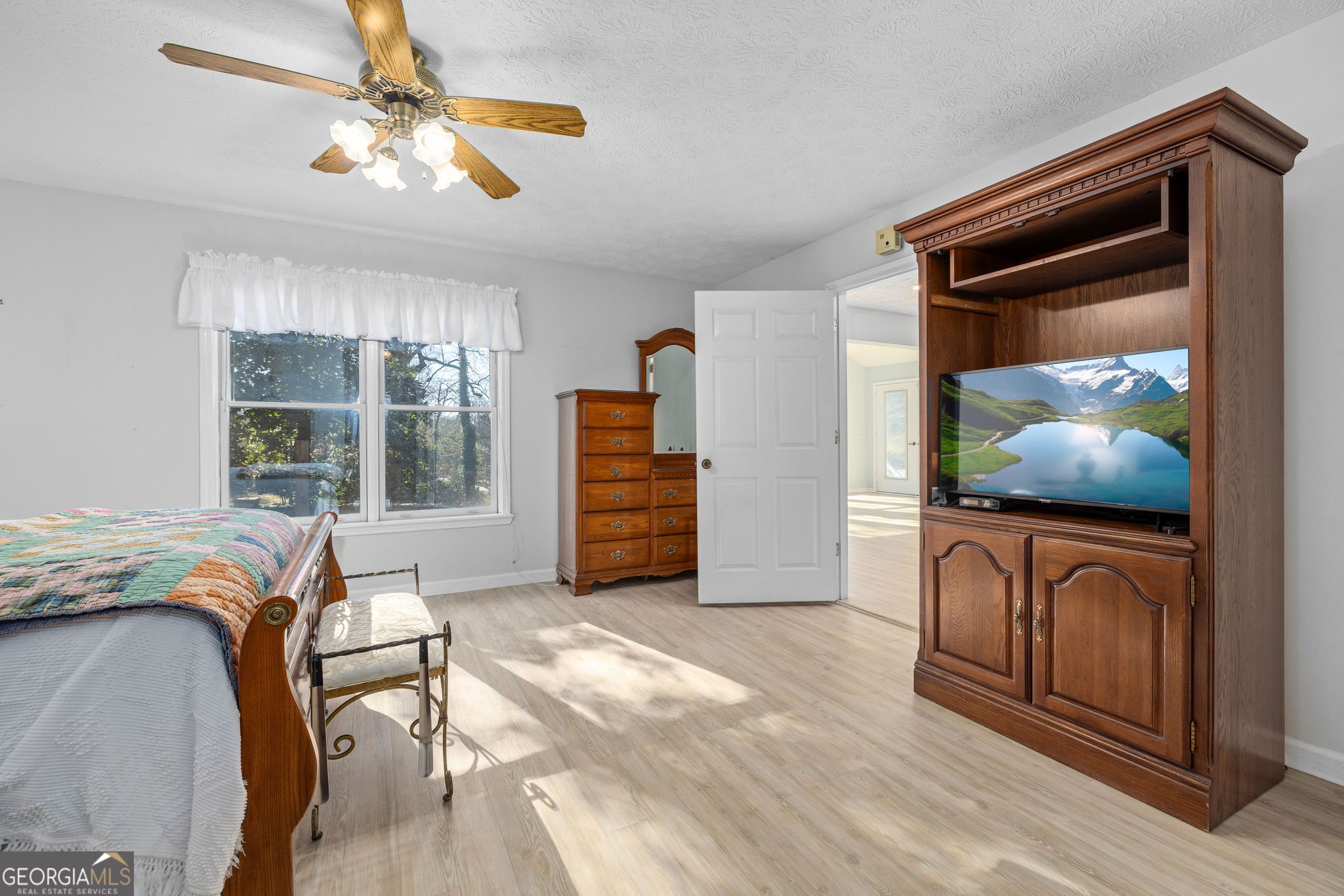 605 Chenocetah Drive Cornelia GA 30531