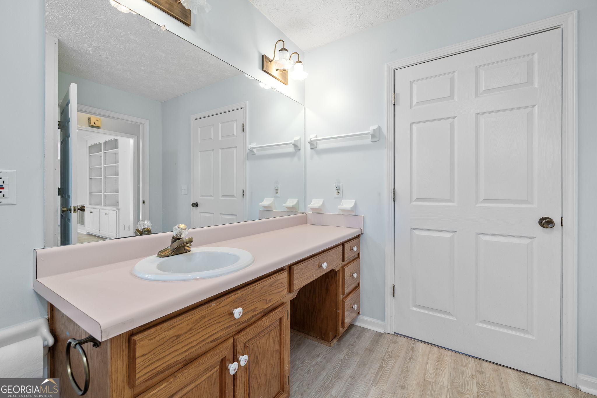 605 Chenocetah Drive Cornelia GA 30531