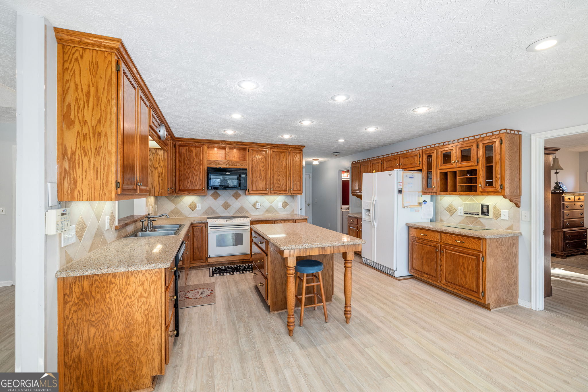 605 Chenocetah Drive Cornelia GA 30531