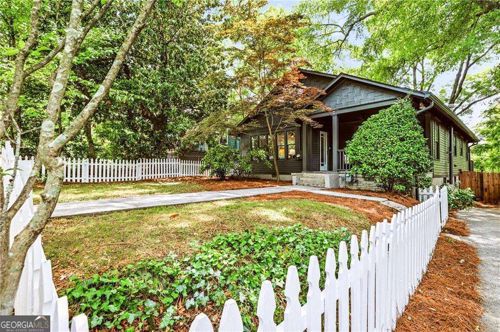 1281 Hosea L Williams Drive SE Atlanta GA 30317