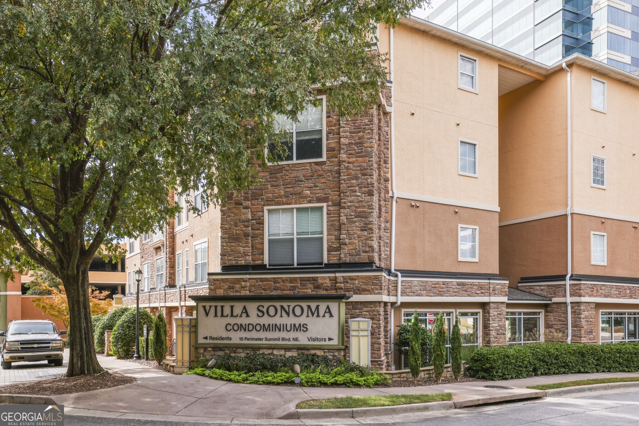 10 Perimeter Summit Boulevard NE Atlanta GA 30319