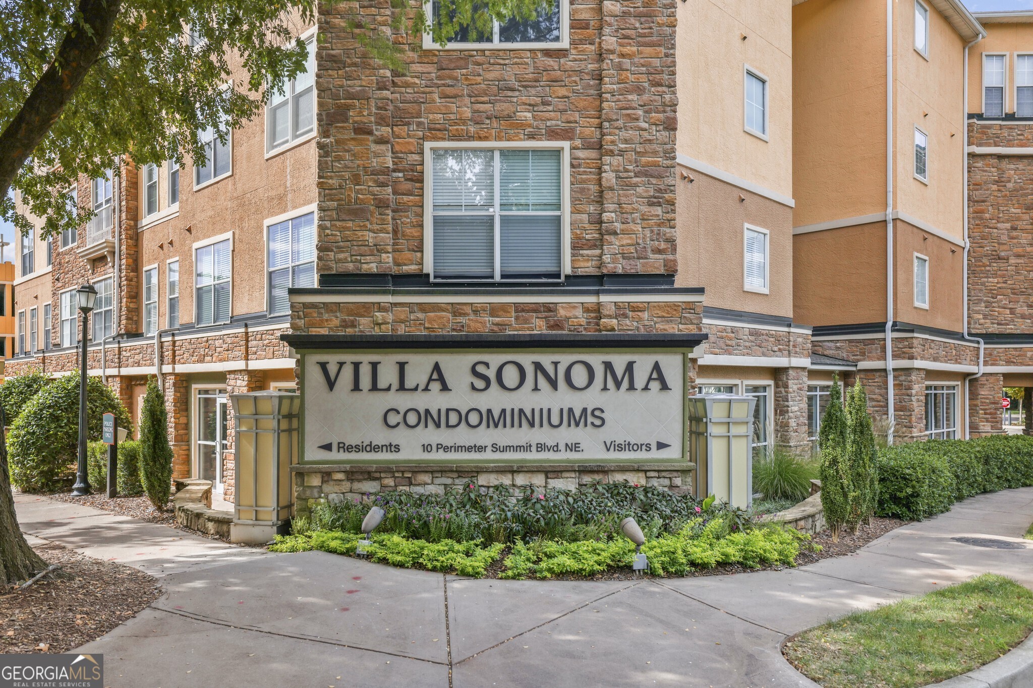 10 Perimeter Summit Boulevard NE Atlanta GA 30319