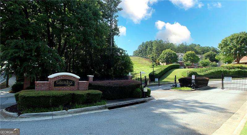 802 Glen Ivy Marietta GA 30062