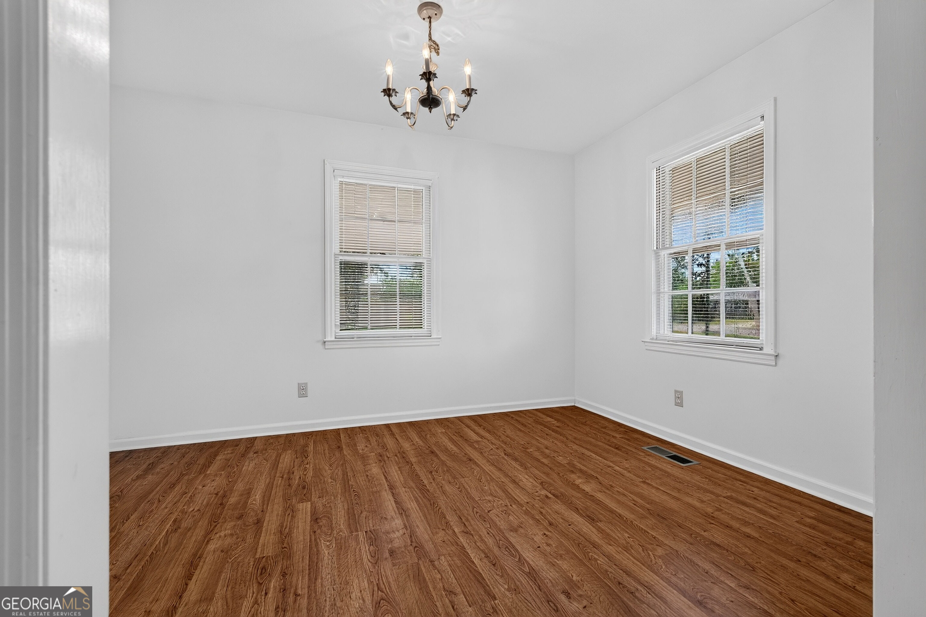 26 W Marion Street Reynolds GA 31076