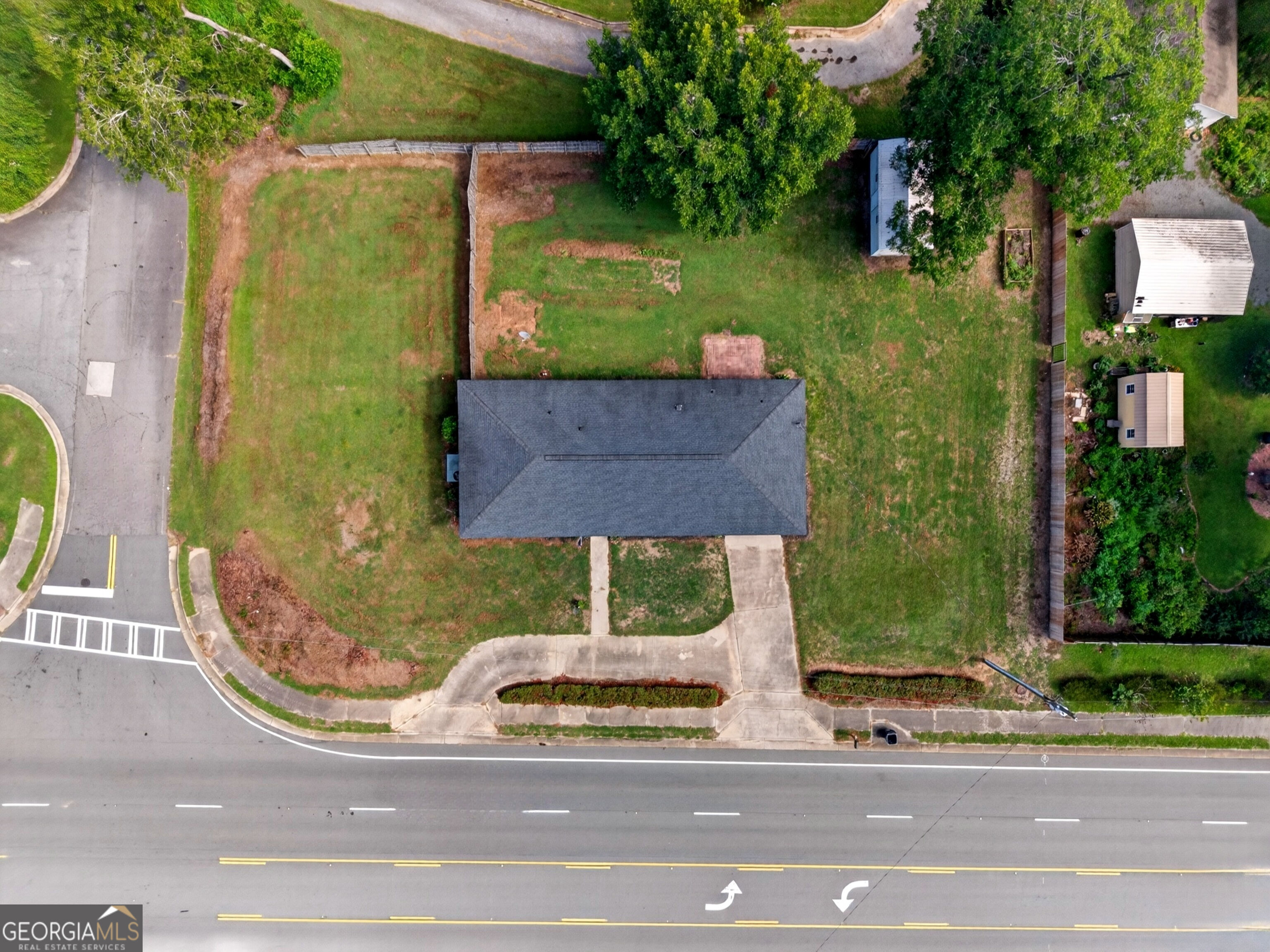 26 W Marion Street Reynolds GA 31076