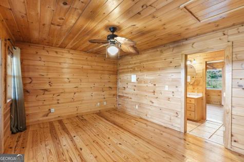 65 Knollwood Glen Mineral Bluff GA 30559