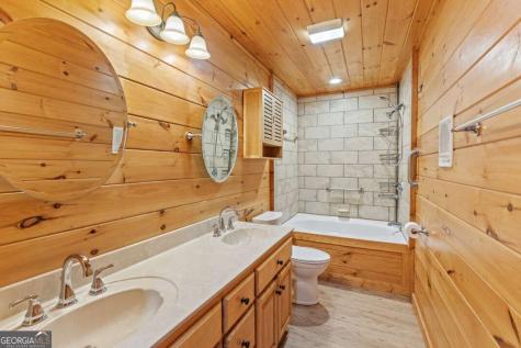 65 Knollwood Glen Mineral Bluff GA 30559