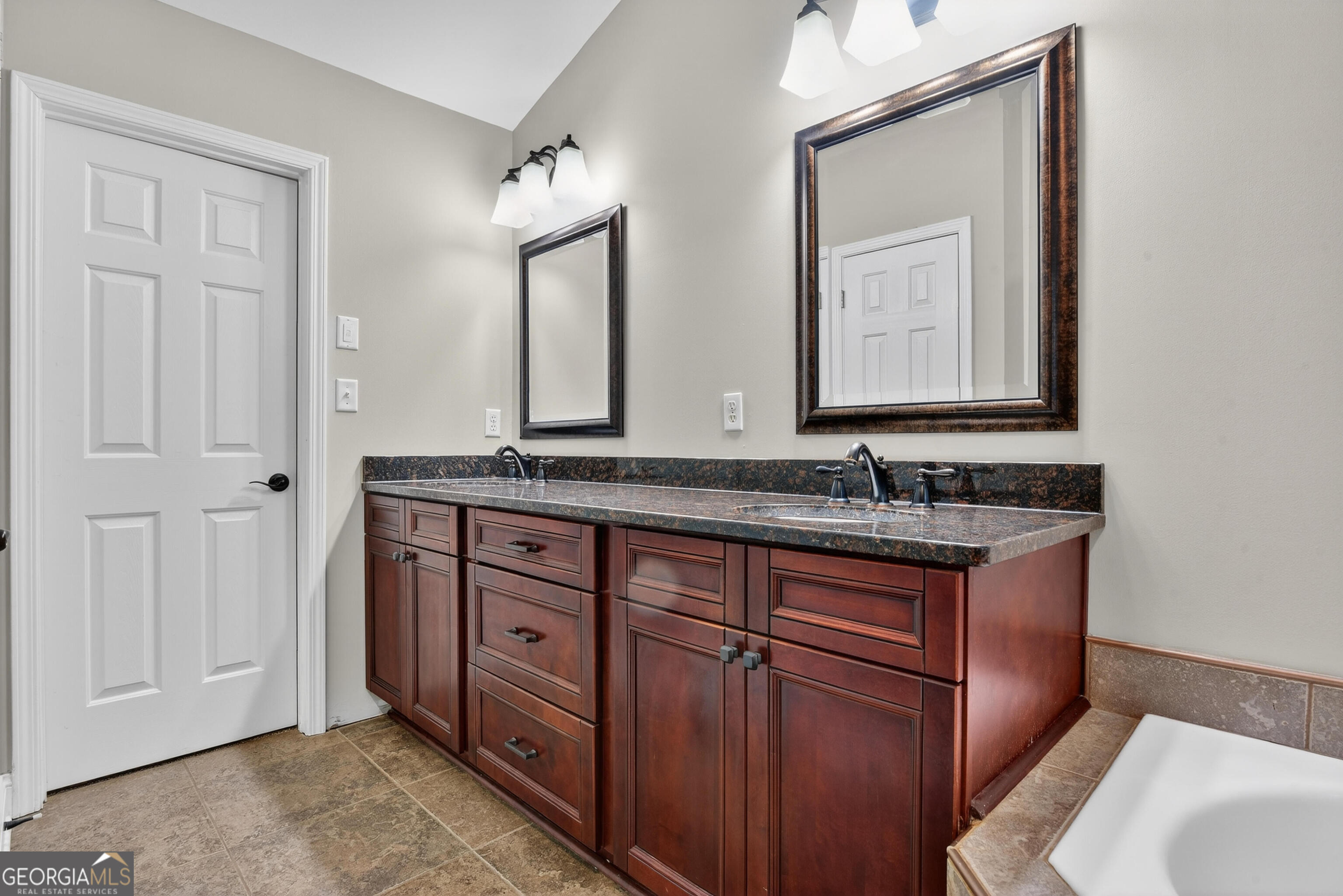 2265 Cobble Creek Lane Grayson GA 30017