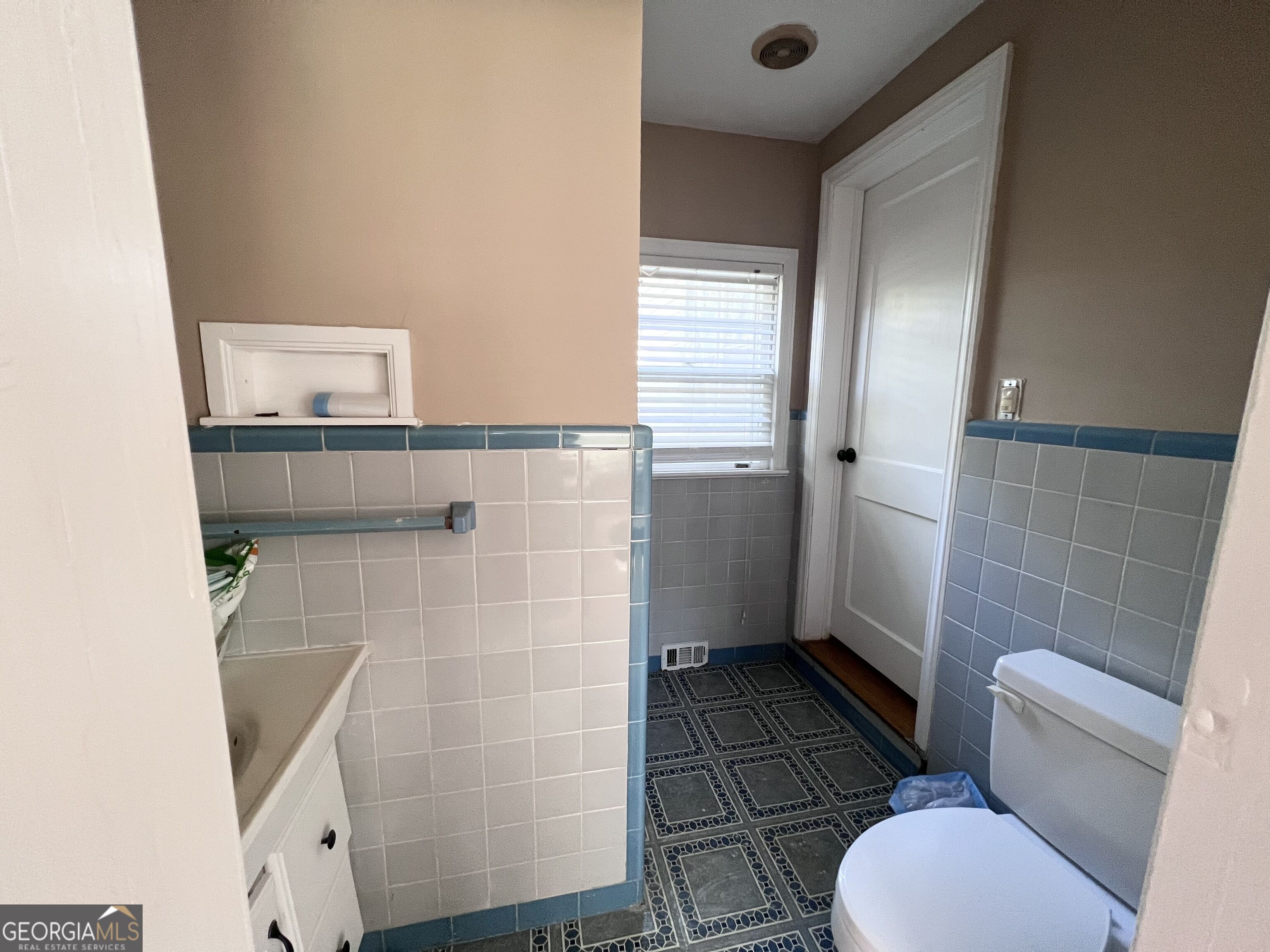 203 Teel Road West Point GA 31833