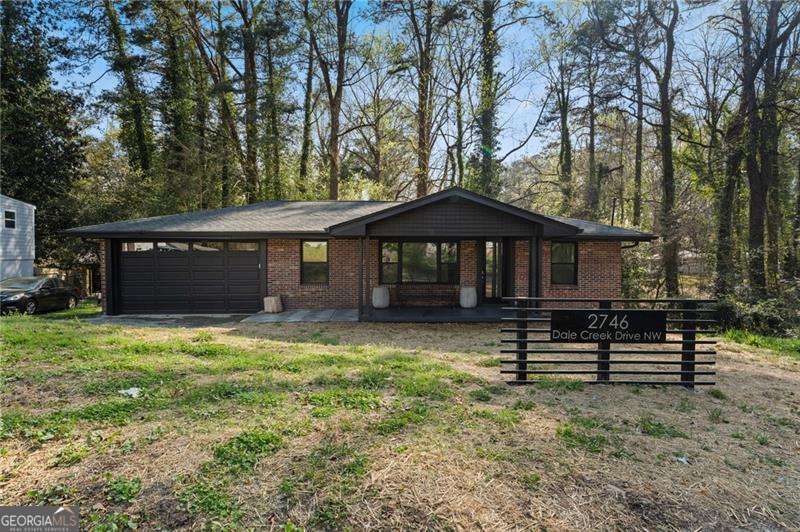 2746 Dale Creek Drive NW Atlanta GA 30318