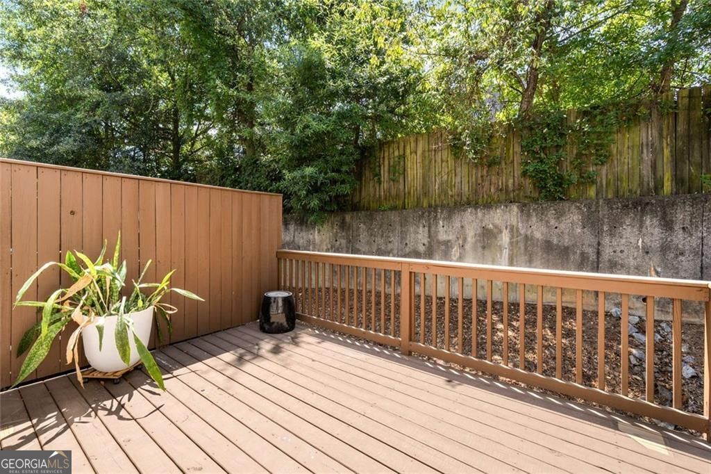 1781 Liberty Parkway NW Atlanta GA 30318