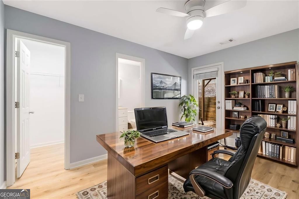 1781 Liberty Parkway NW Atlanta GA 30318