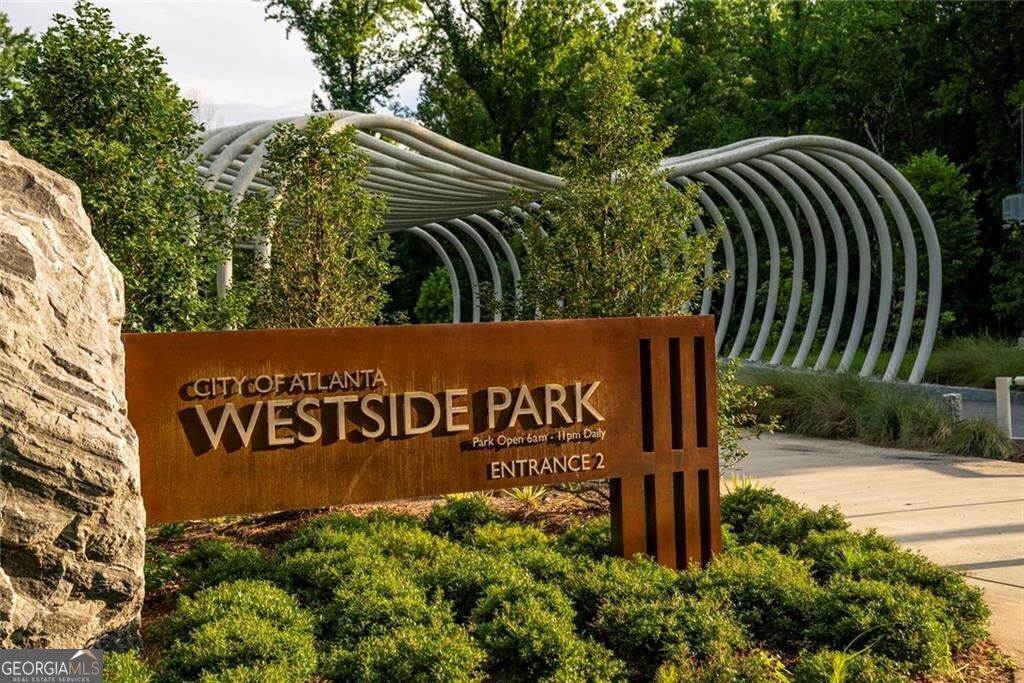 1781 Liberty Parkway NW Atlanta GA 30318