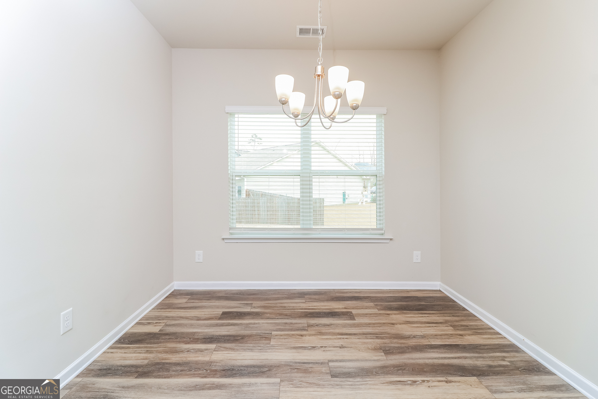 13 Applewood Drive NE Rome GA 30165