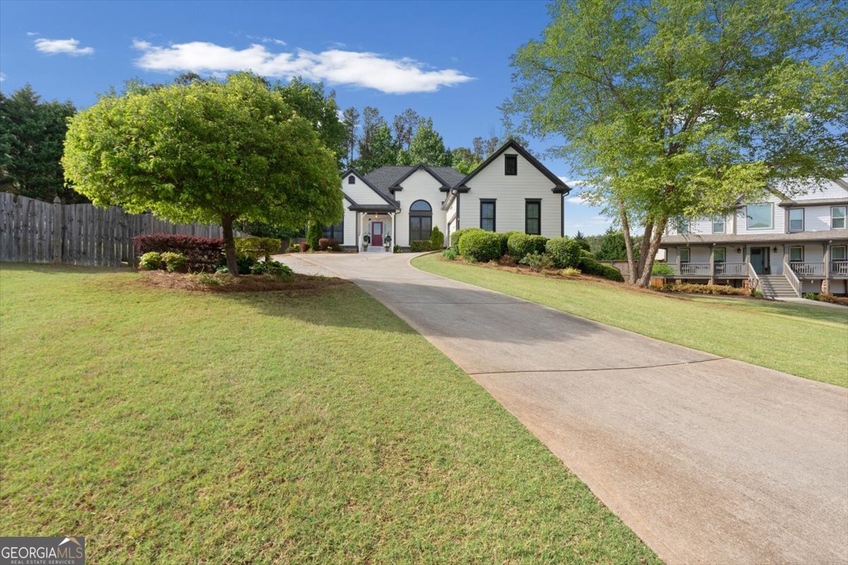 11 Levi Court Dallas GA 30132