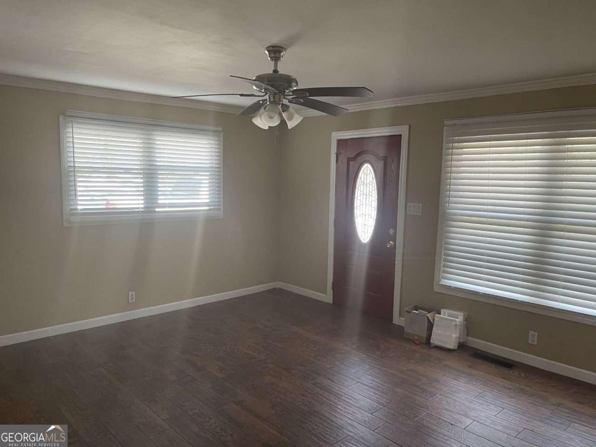 2836 Thompson Circle Decatur GA 30034