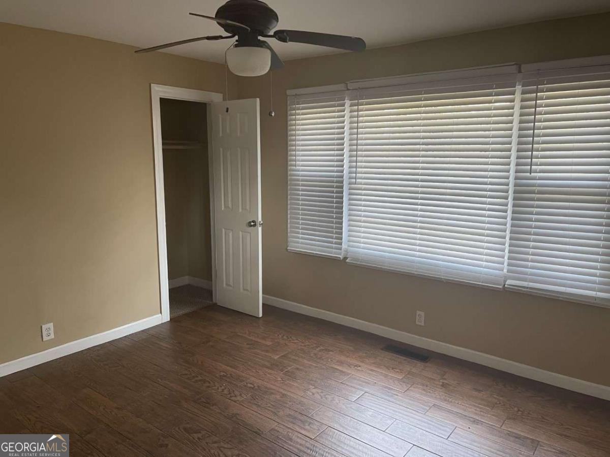 2836 Thompson Circle Decatur GA 30034