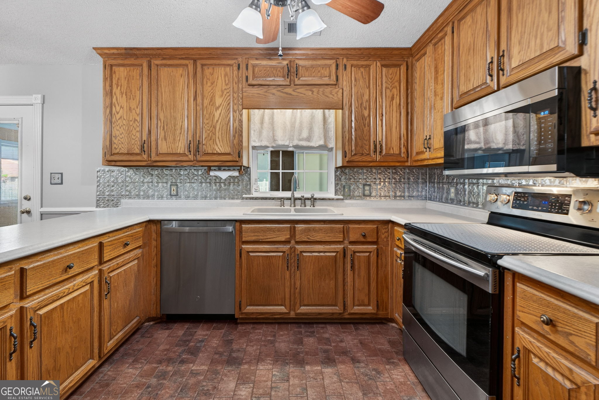 561 Leguin Mill Road Locust Grove GA 30248