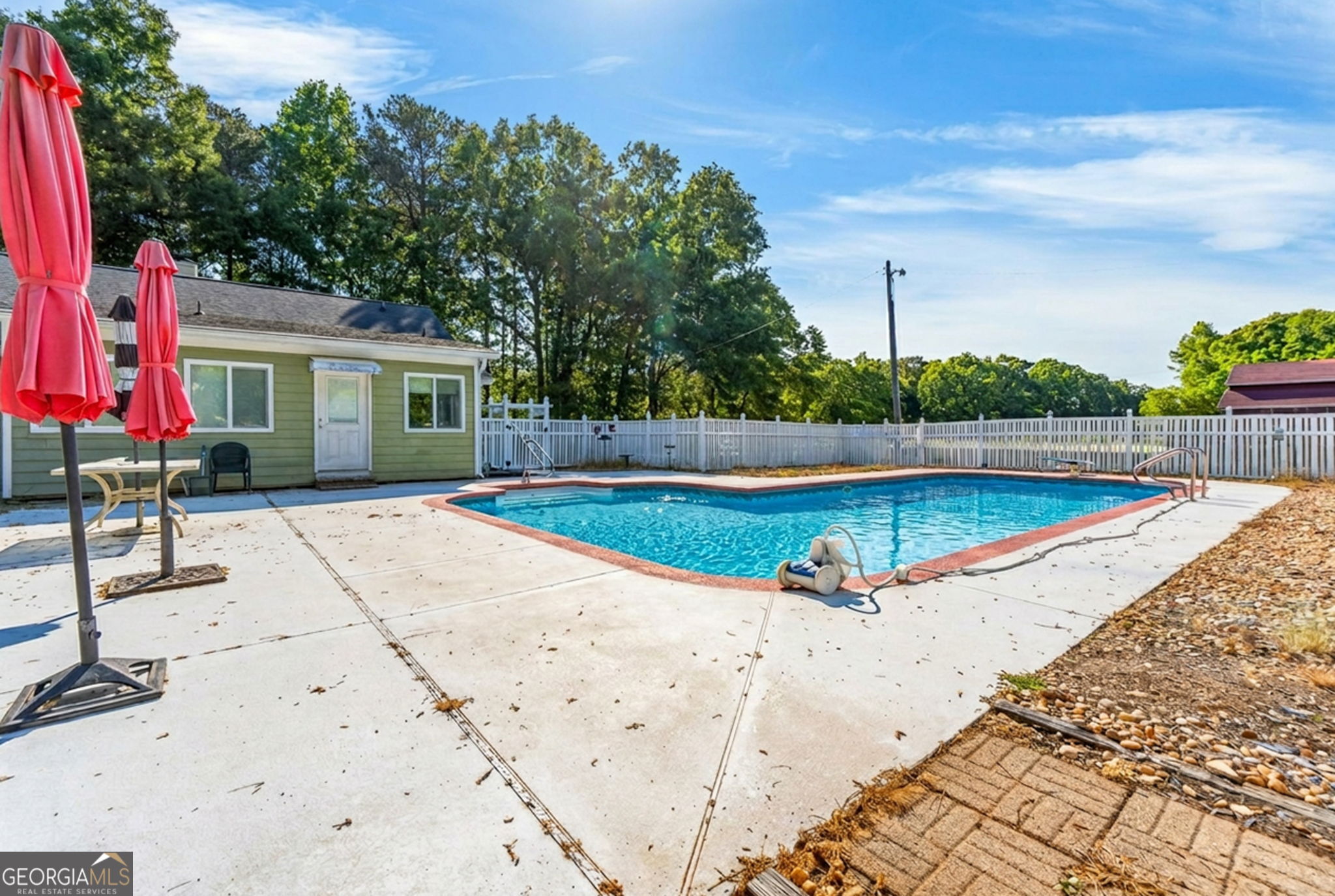 561 Leguin Mill Road Locust Grove GA 30248
