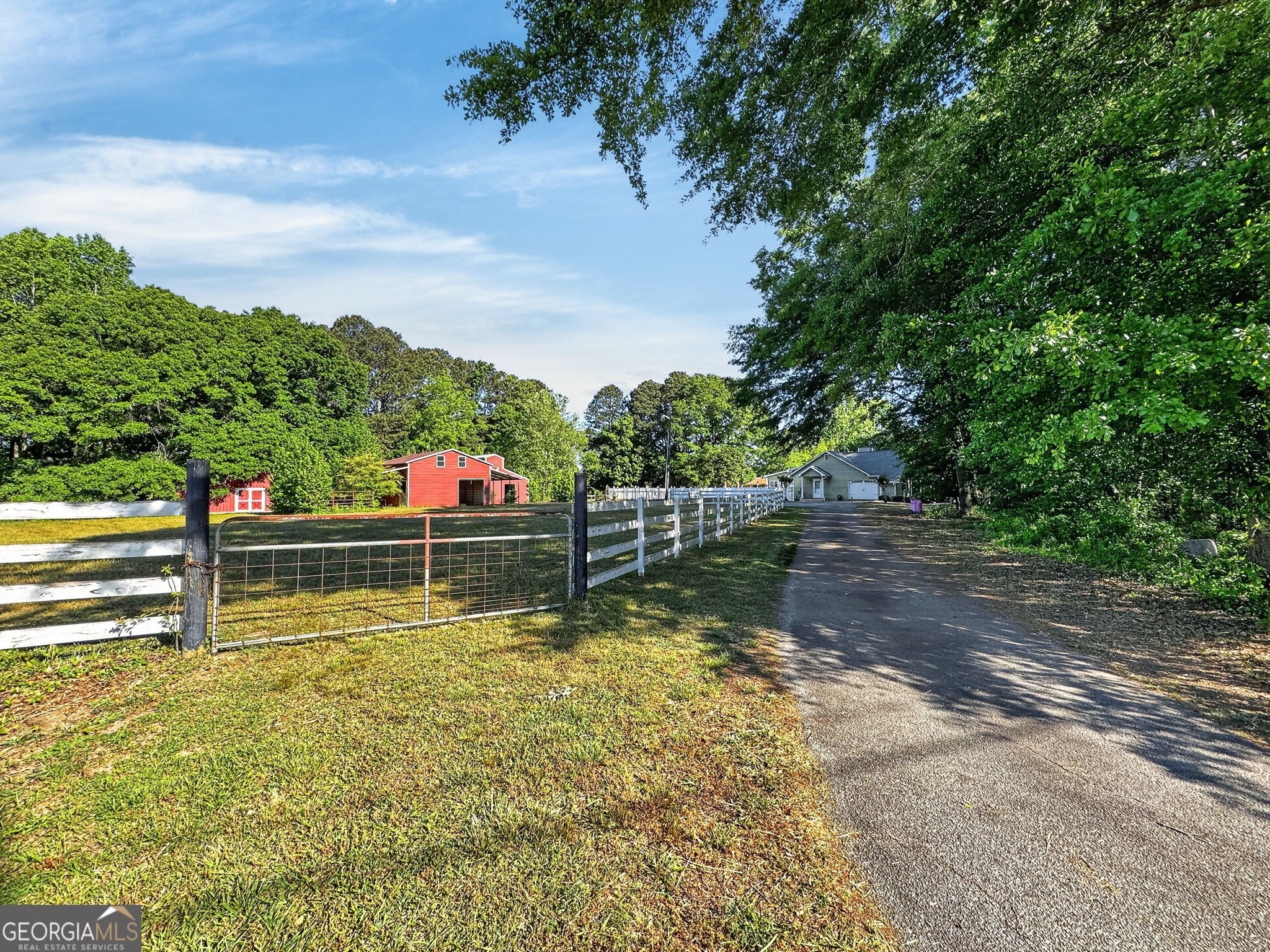 561 Leguin Mill Road Locust Grove GA 30248