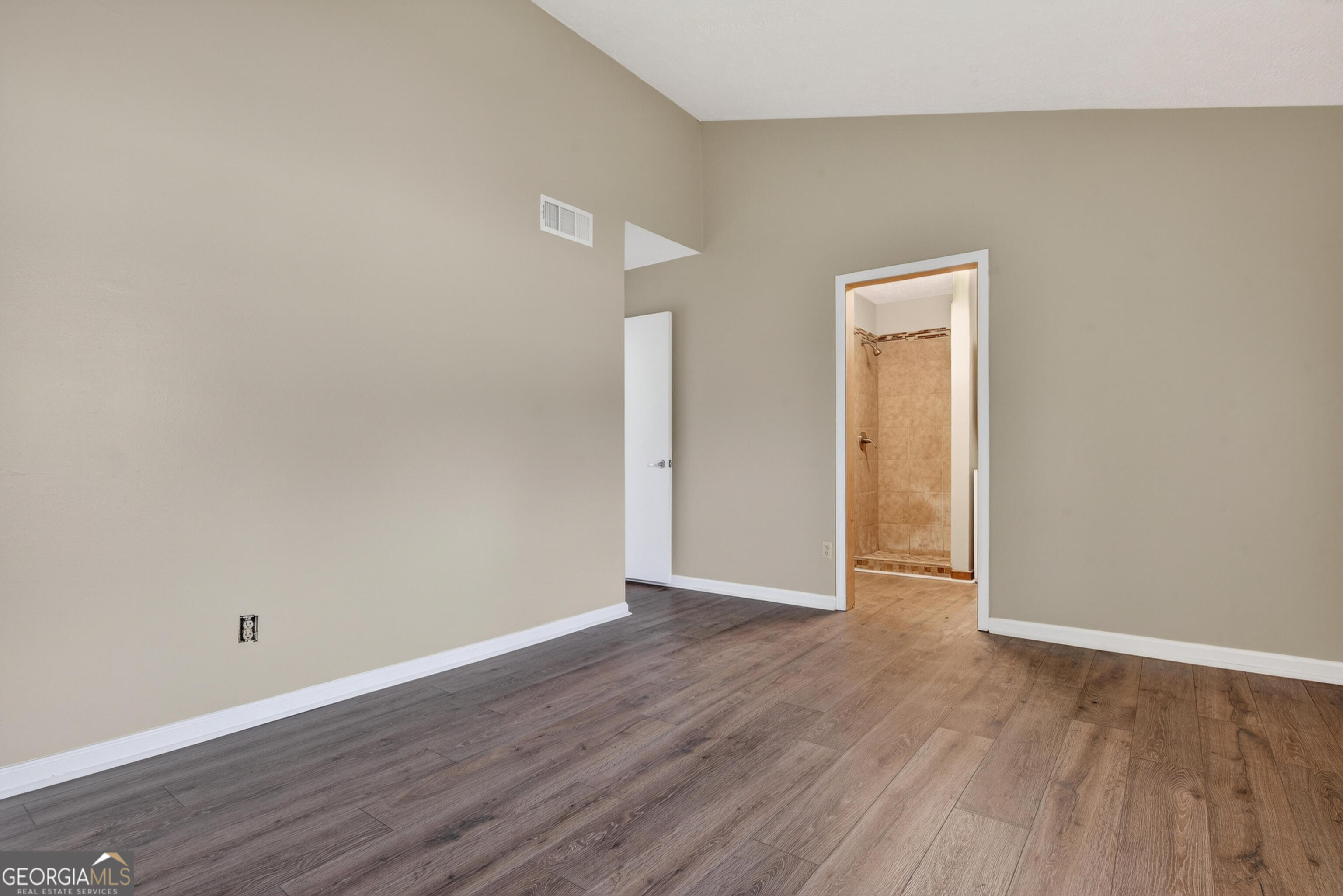1464 A NE Pine Log Road Conyers GA 30012