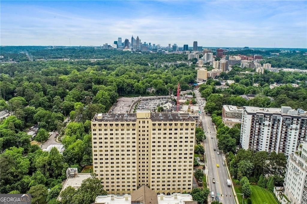 2479 Peachtree Road NE Atlanta GA 30305