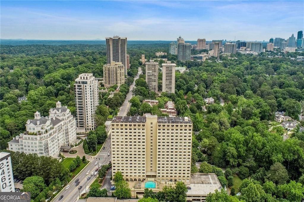 2479 Peachtree Road NE Atlanta GA 30305
