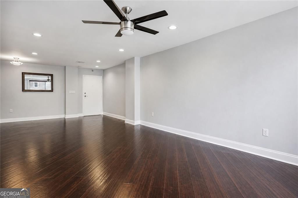 2479 Peachtree Road NE Atlanta GA 30305