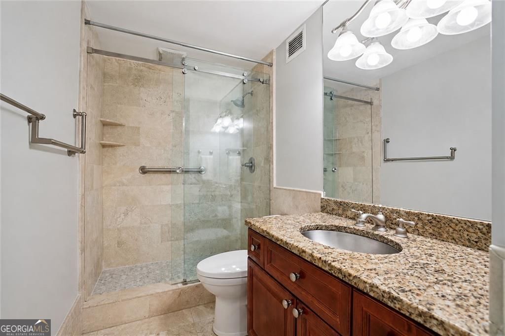 2479 Peachtree Road NE Atlanta GA 30305