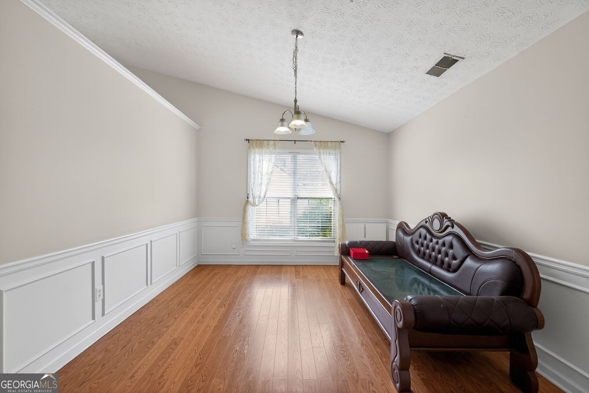 2635 General Lee Way Buford GA 30519