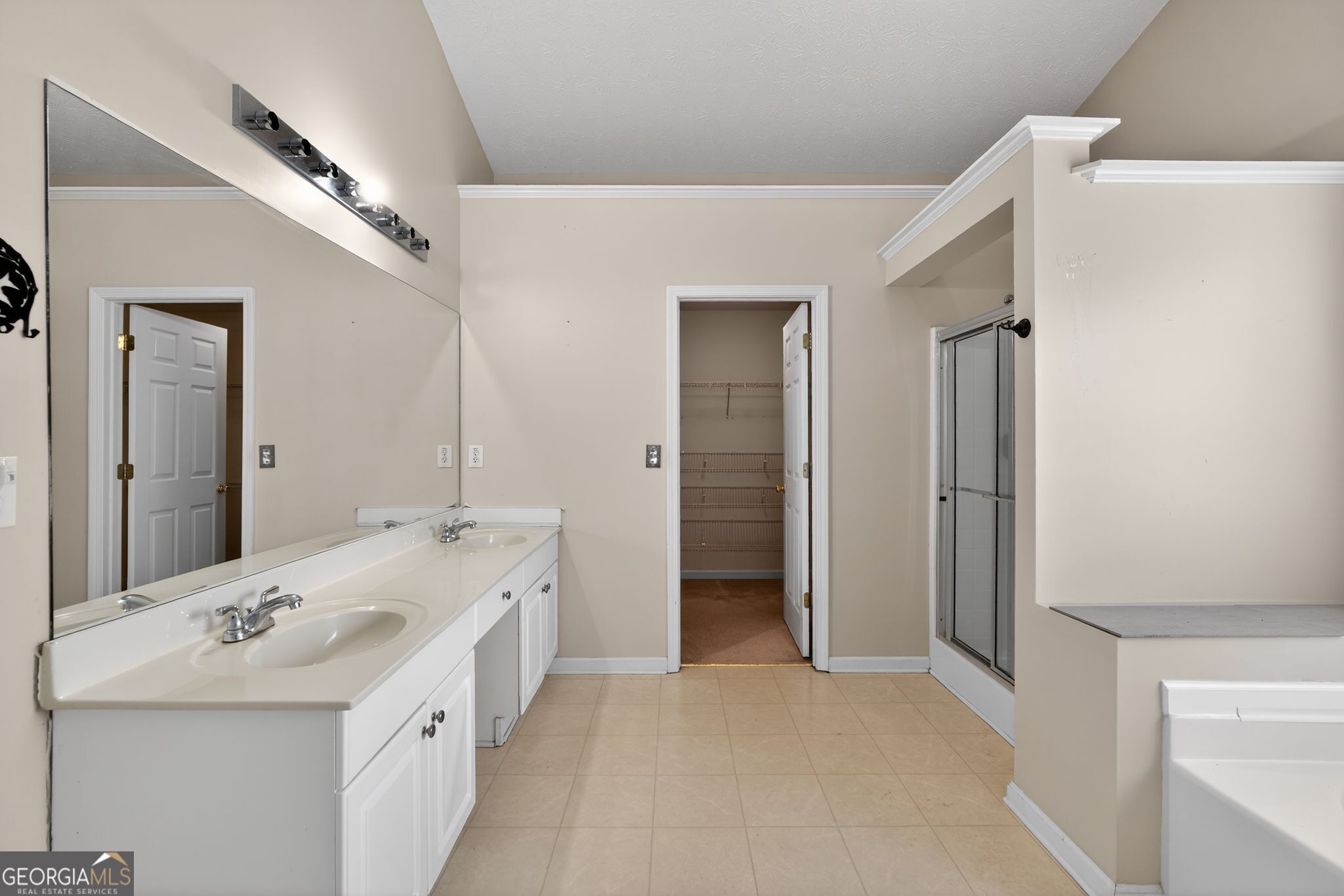 2635 General Lee Way Buford GA 30519