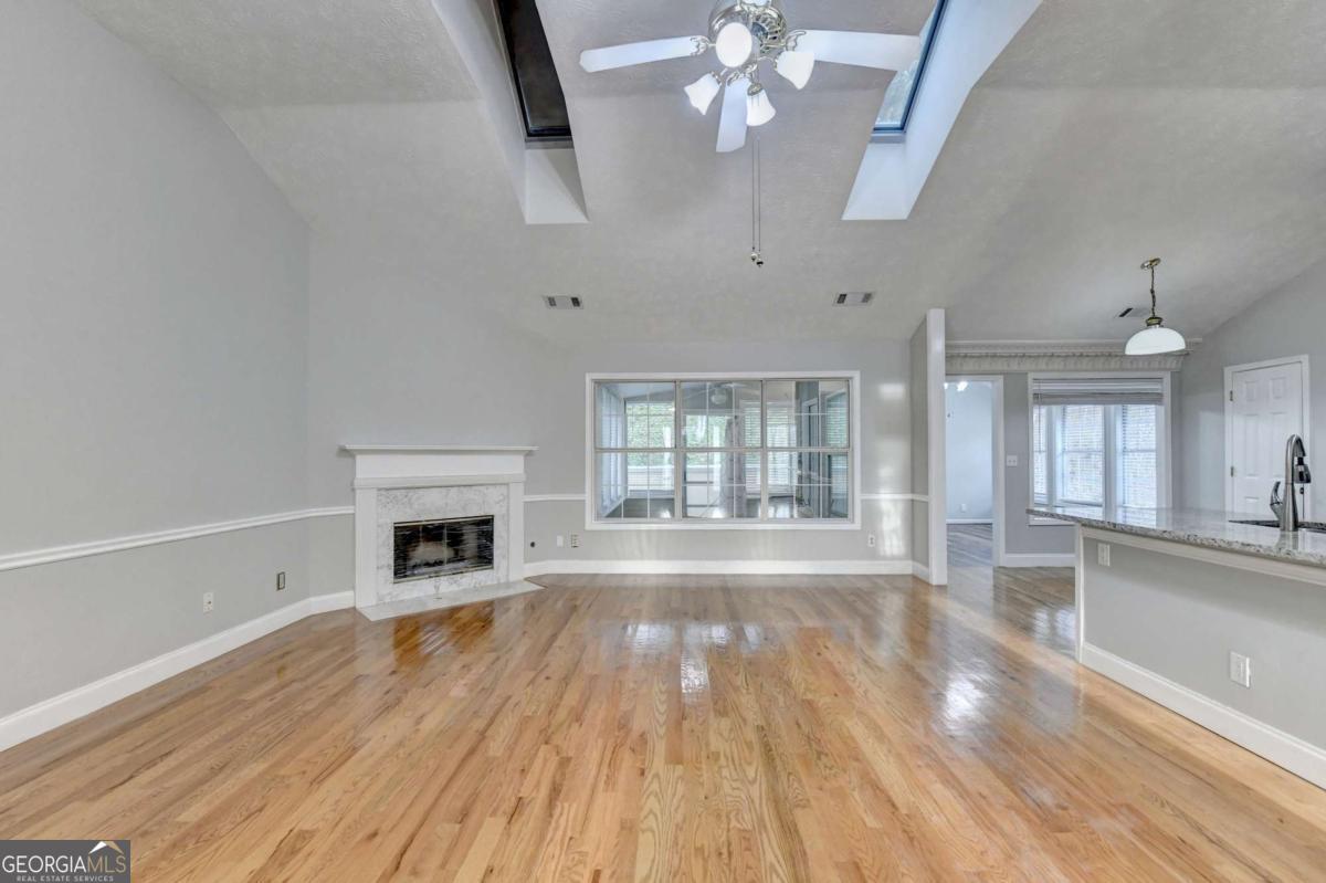 1075 Prestonwood Drive Lawrenceville GA 30043