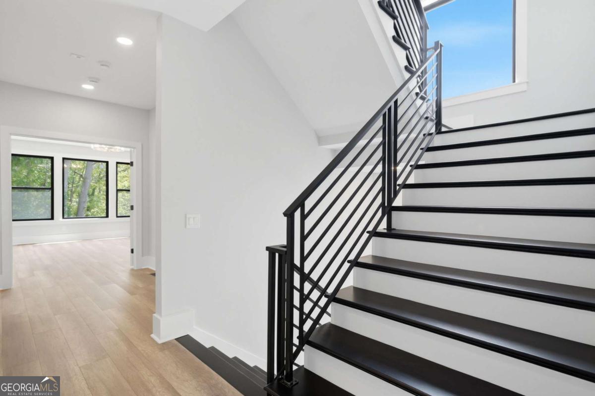 415 Westside Drive Roswell GA 30075