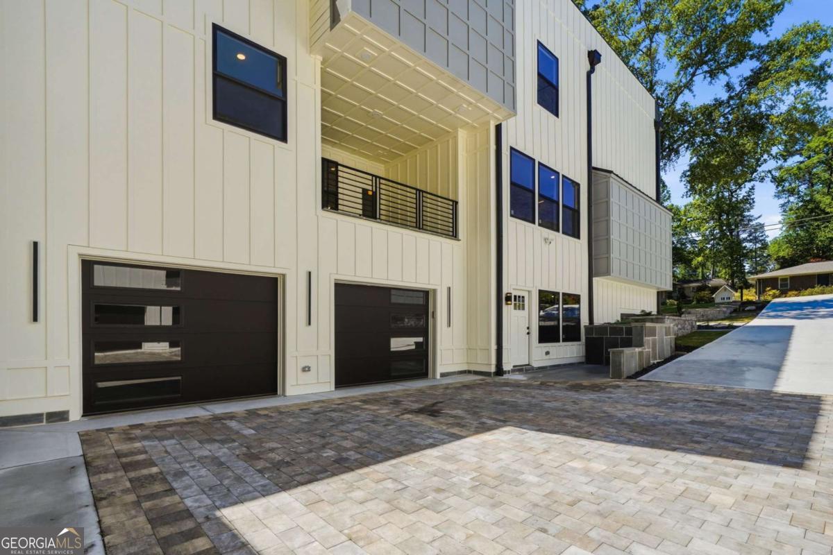 415 Westside Drive Roswell GA 30075