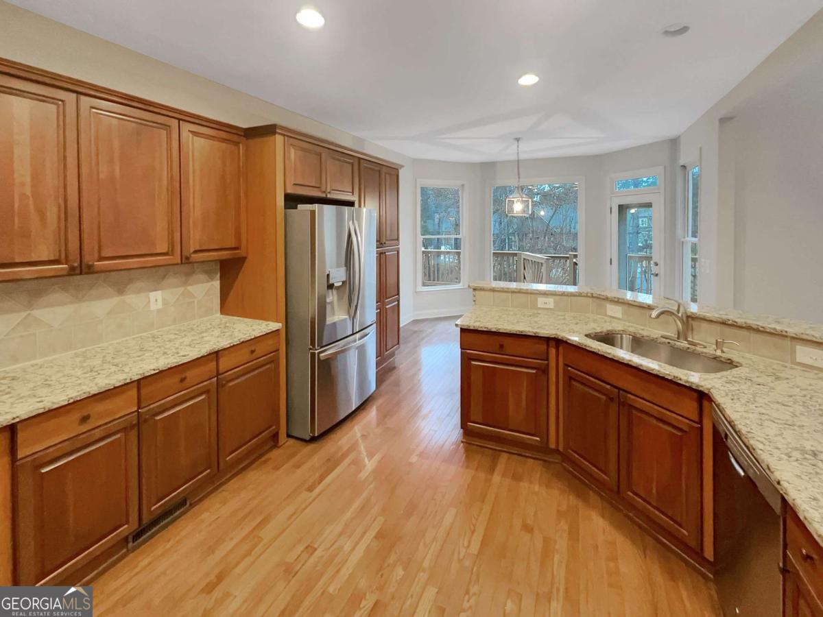 37 Ashdowne Way Acworth GA 30101