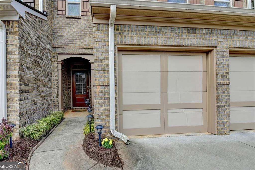 1570 Winshire Cove Alpharetta GA 30004